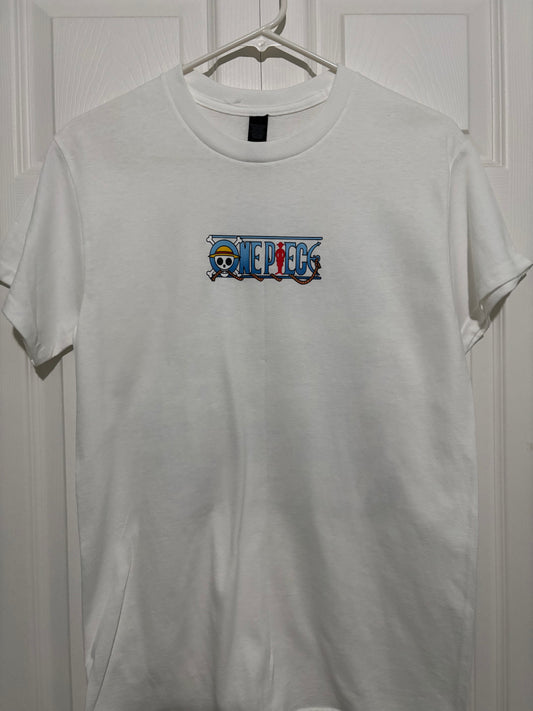 White t-shirt One Piece Straw Hat
