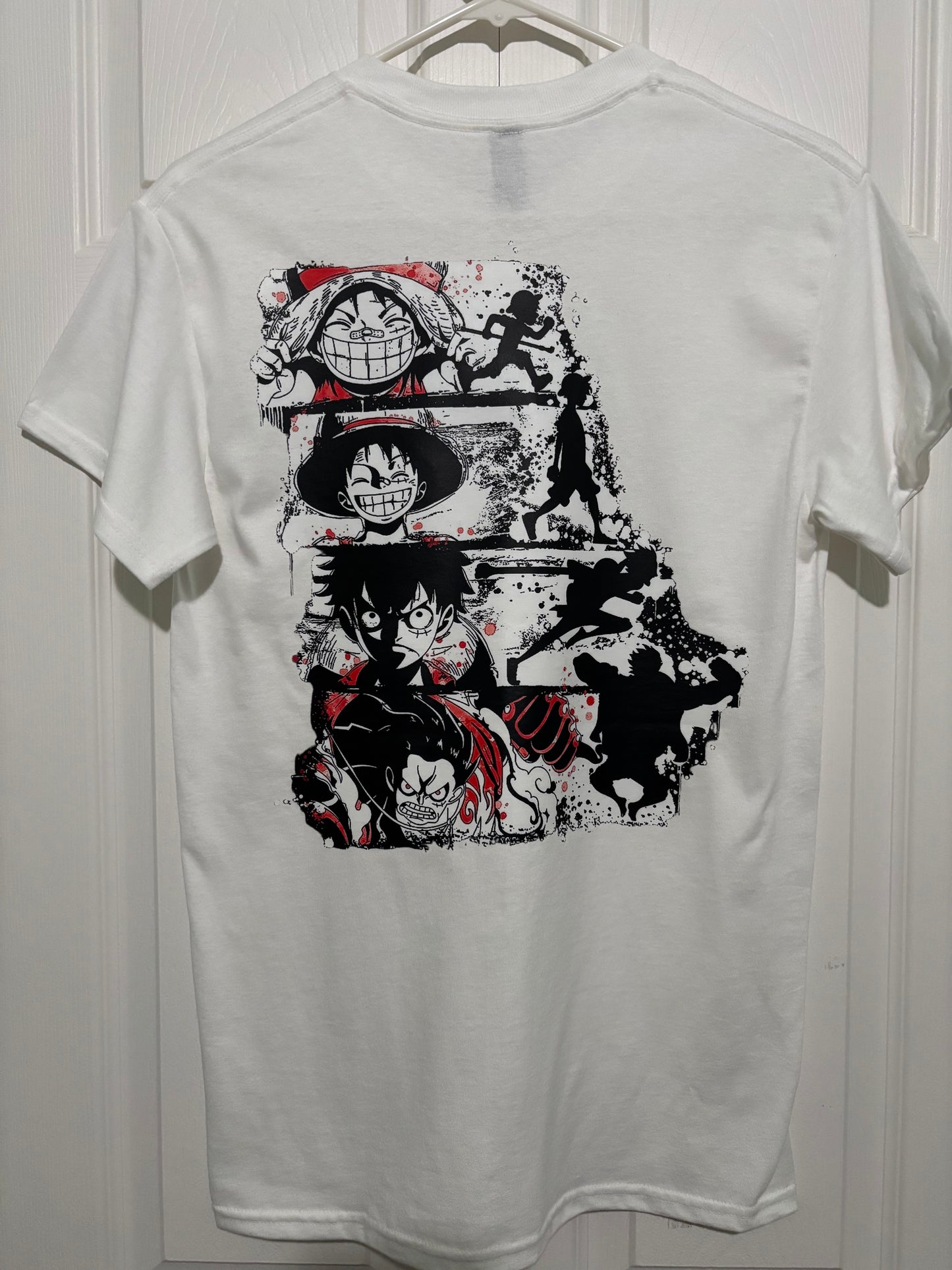 White t-shirt One Piece Straw Hat