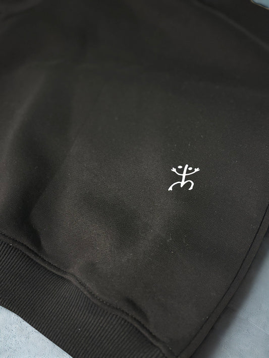 Essential Street Crewneck/Black Sweater